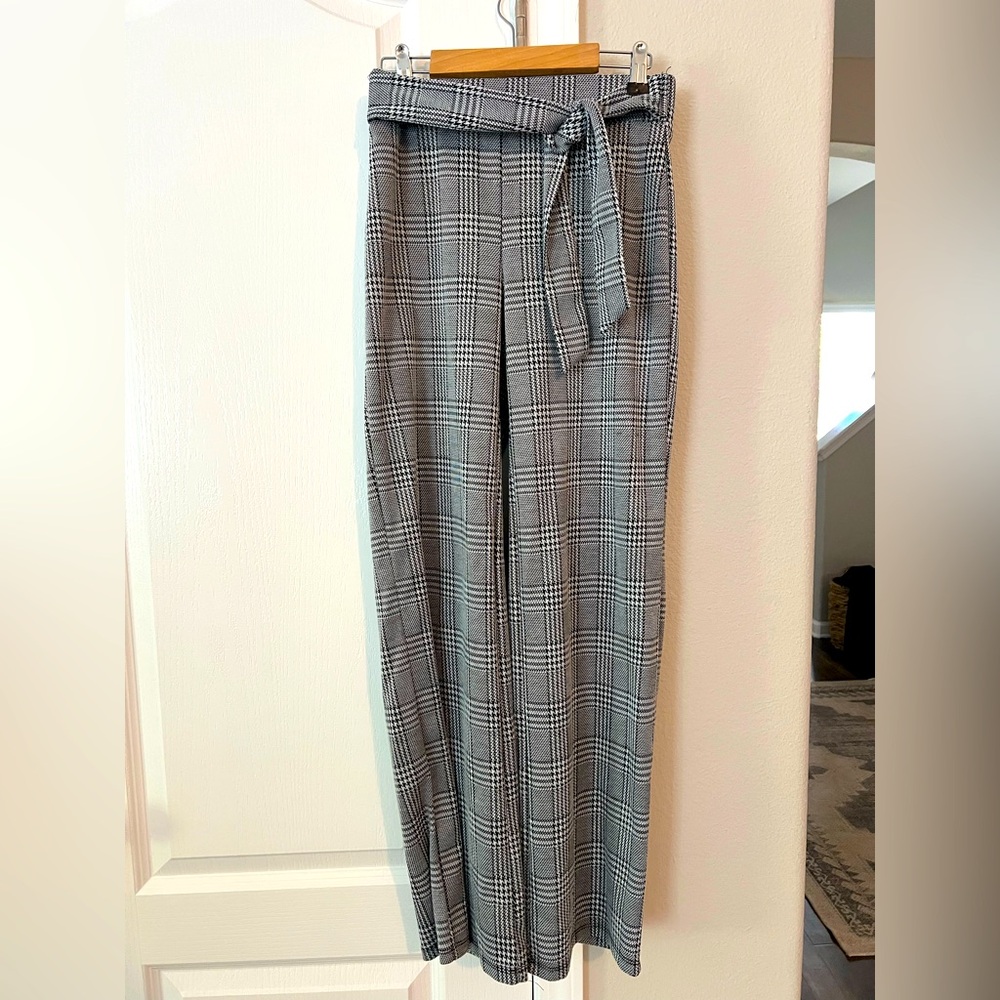 Plaid Gray Women's wide leg pants